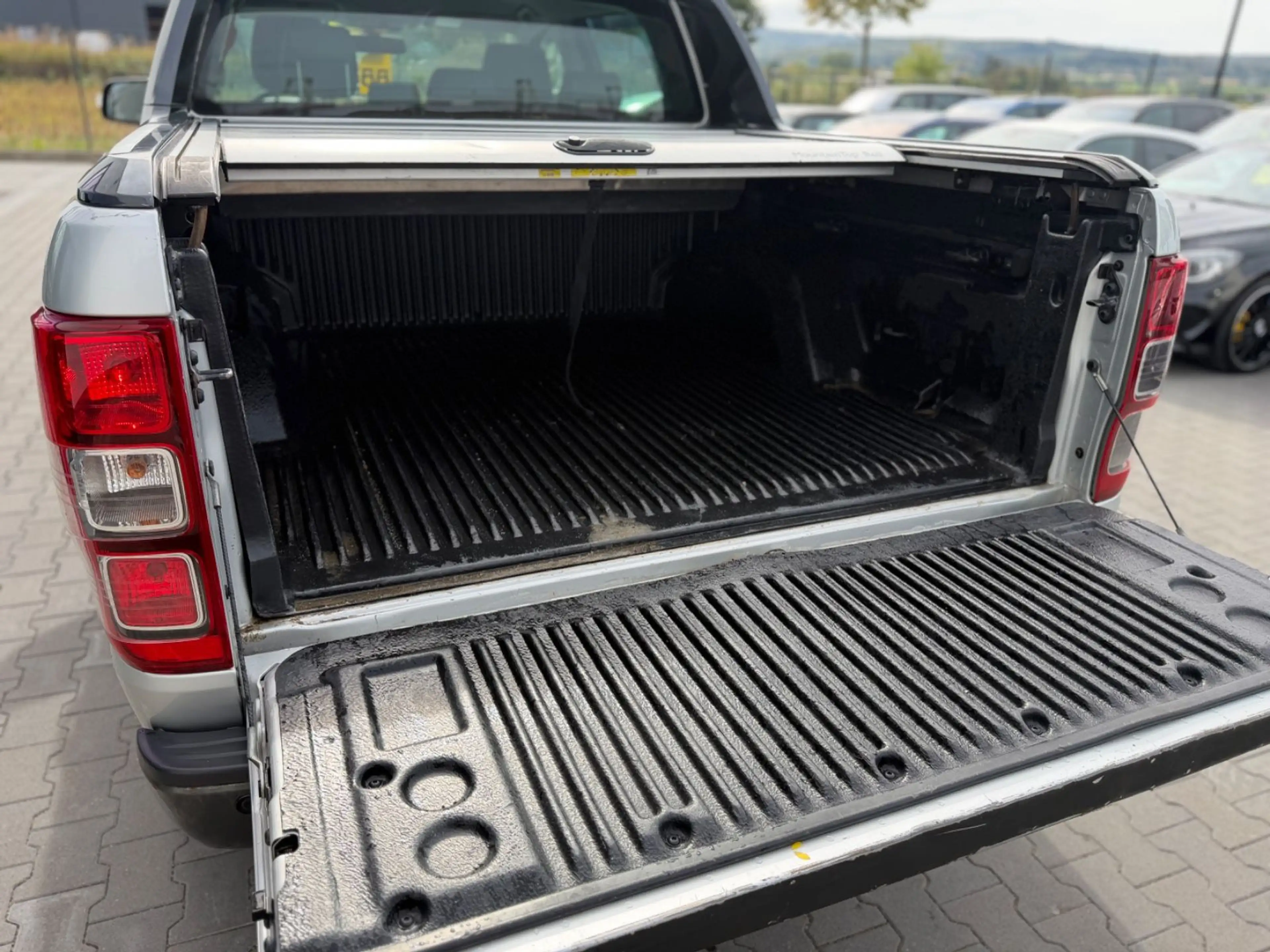 Ford Ranger Wildtrak 3.2 TDCi Aut 4x4 AHK PDC 2. Hand — photo 11