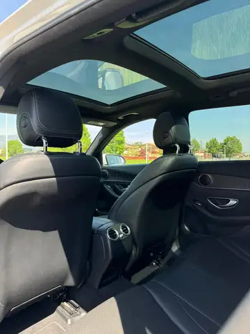 Mercedes-Benz GLC view 9