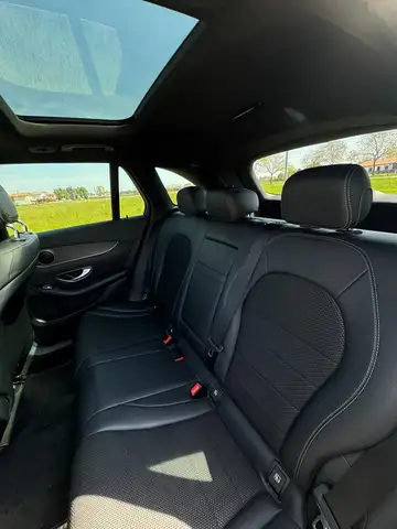 Mercedes-Benz GLC view 11