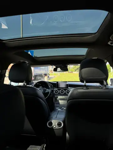 Mercedes-Benz GLC view 14