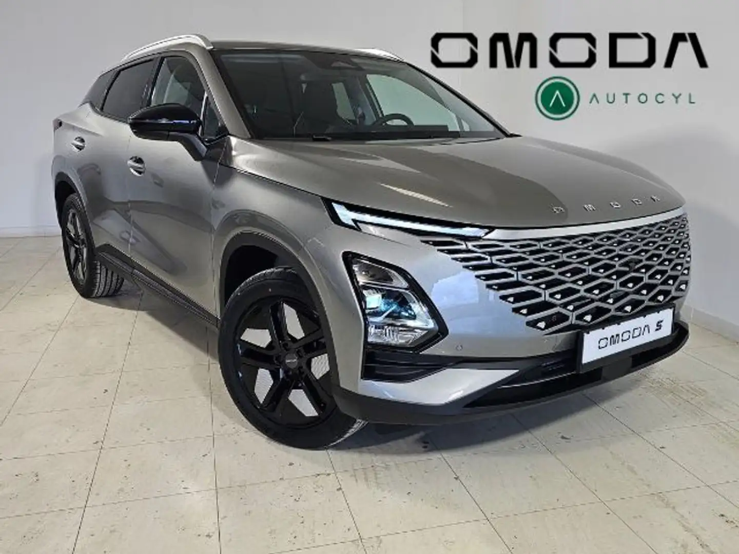 Omoda 5 MY2 - Comfort 1.6 TGDI 108kW (14cv) Gris - 1