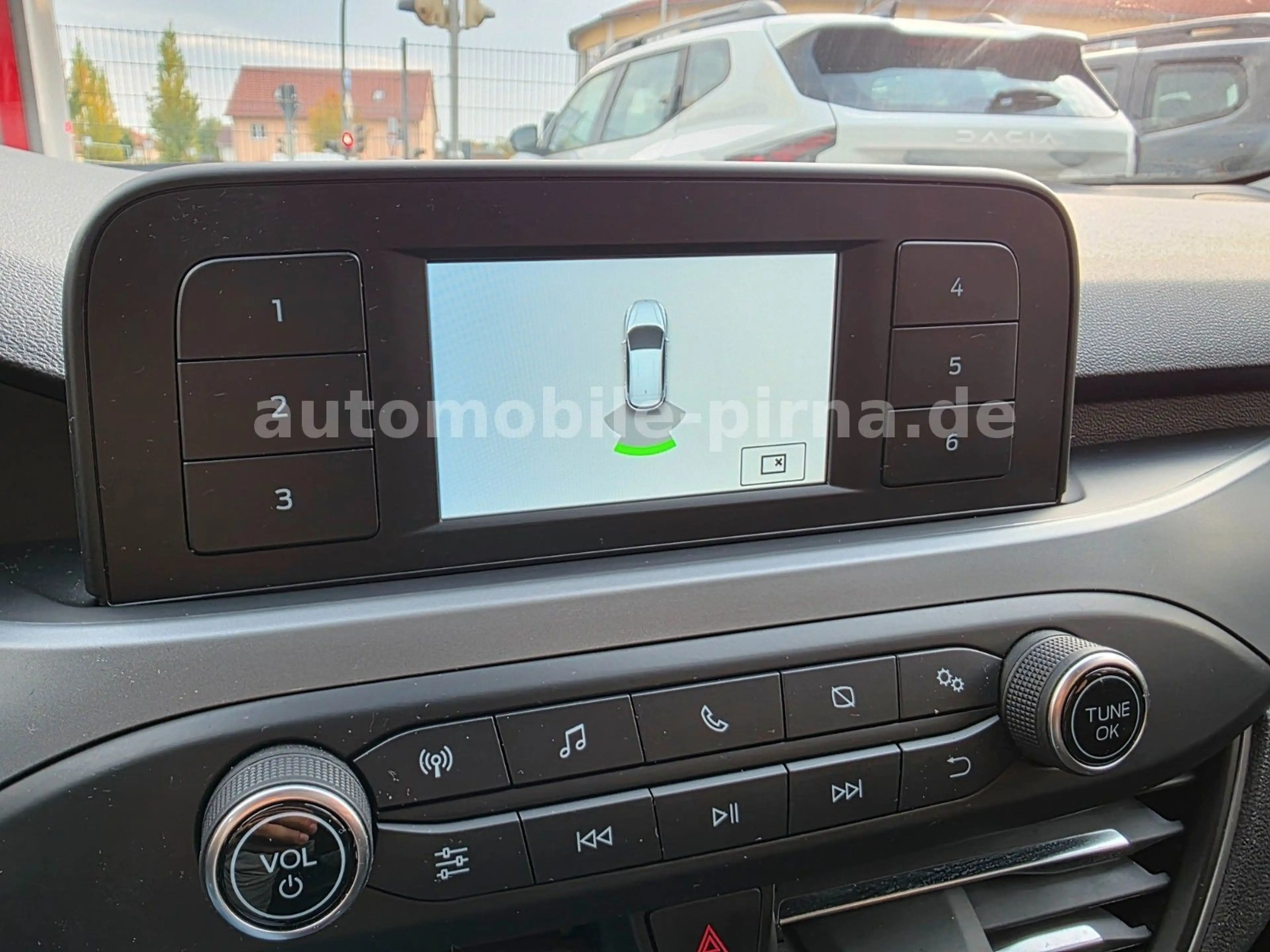 Ford Focus Lim. 5-trg. 1.0 EB 125PS 6G Trend +SHZ/LED — photo 15