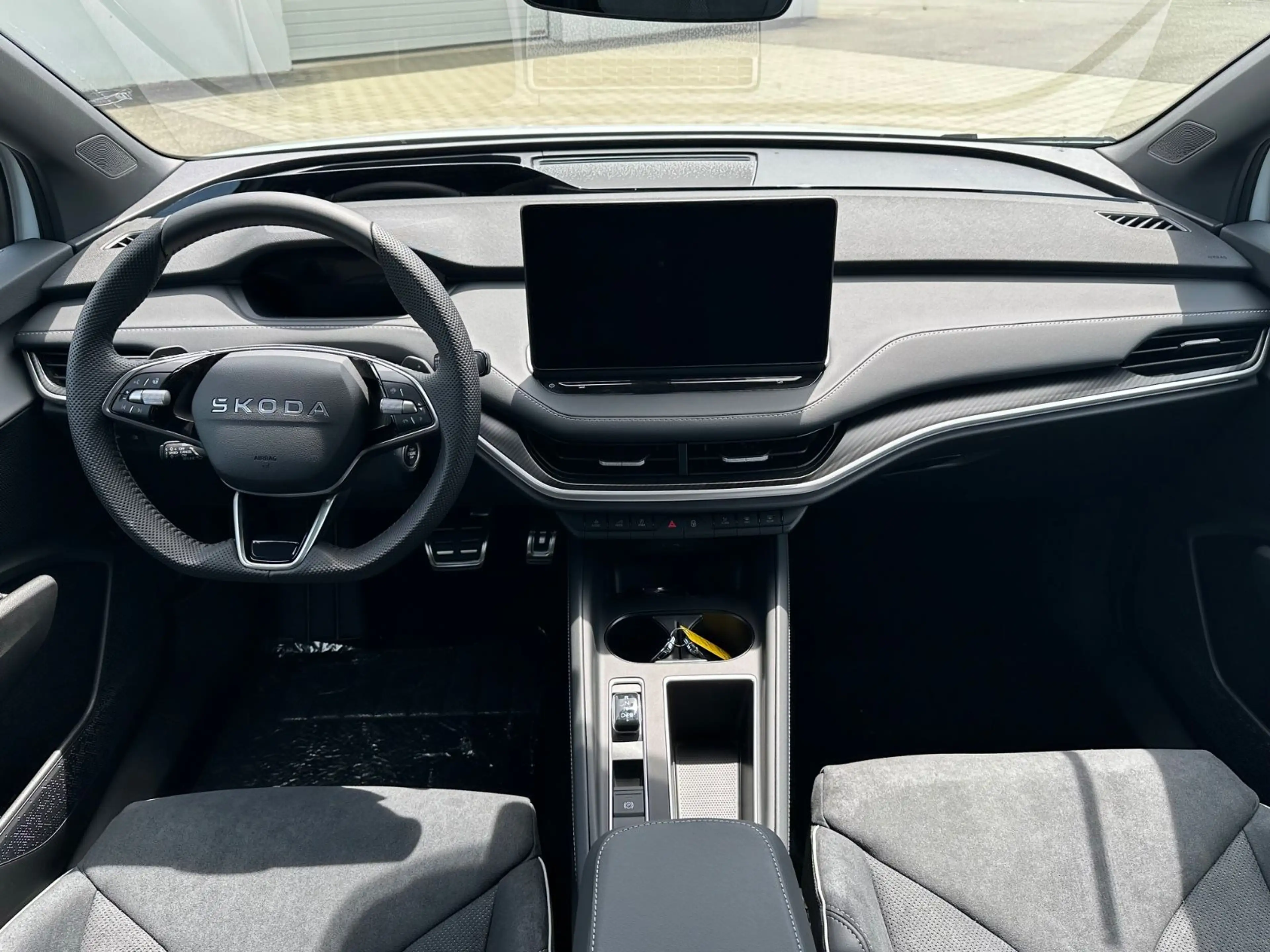 Skoda Enyaq 85x Sportline Maxx|Pano|AHK|Winter|Transp. — photo 14