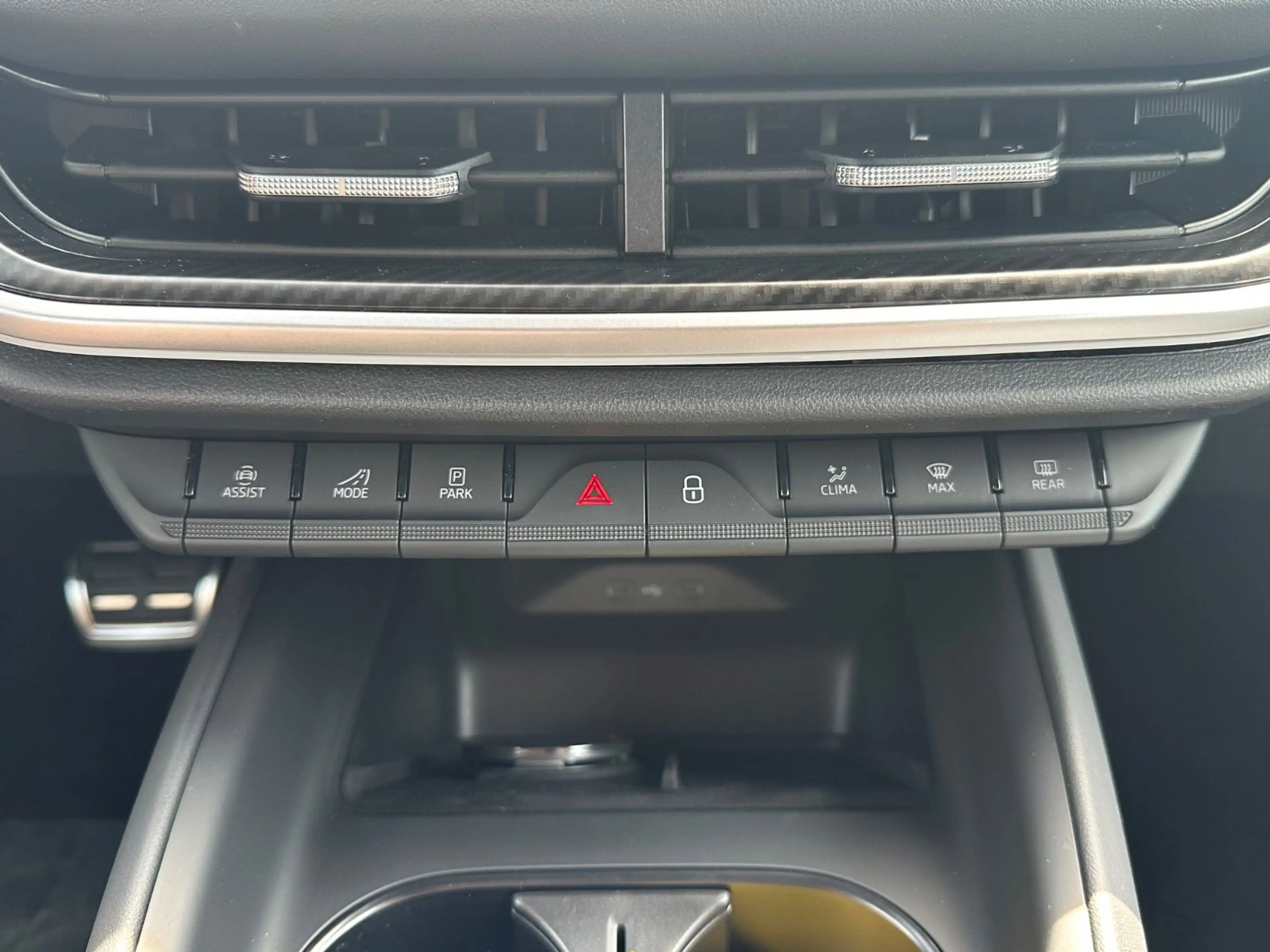 Skoda Enyaq 85x Sportline Maxx|Pano|AHK|Winter|Transp. — photo 13