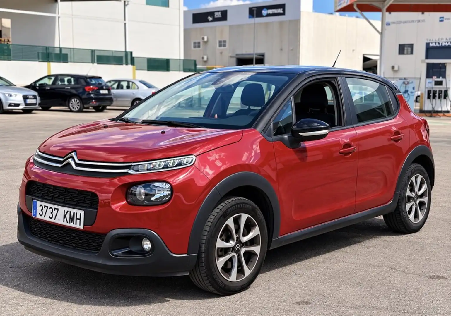 Citroen C3 Citroën PureTech 60KW (82CV) FEEL Rojo - 2