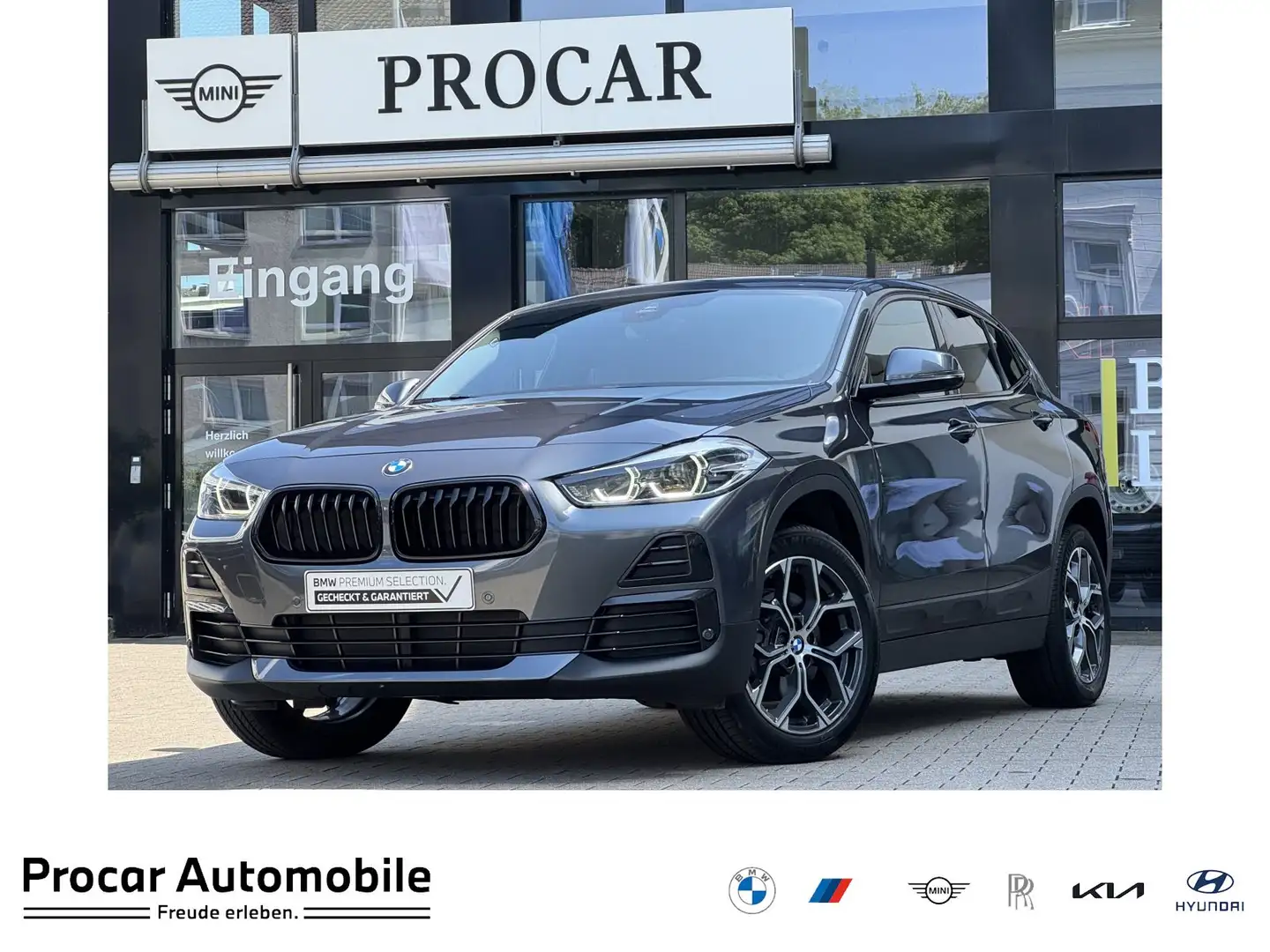 BMW X2 sDrive18d LED Aut. PA PDC AHK HiFi DAB 18"LM Grau - 1