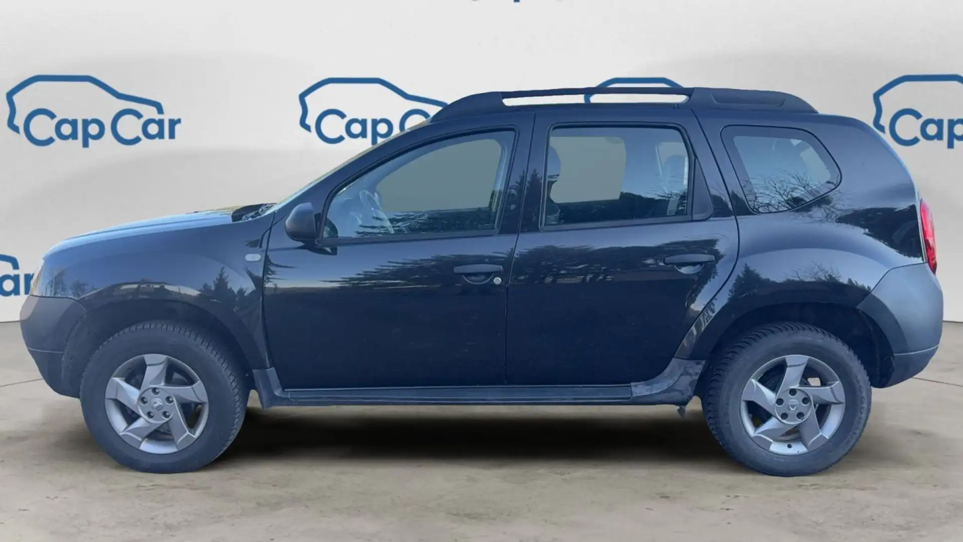 Dacia Duster 1.6 SCe 115 Essentiel Noir - 2