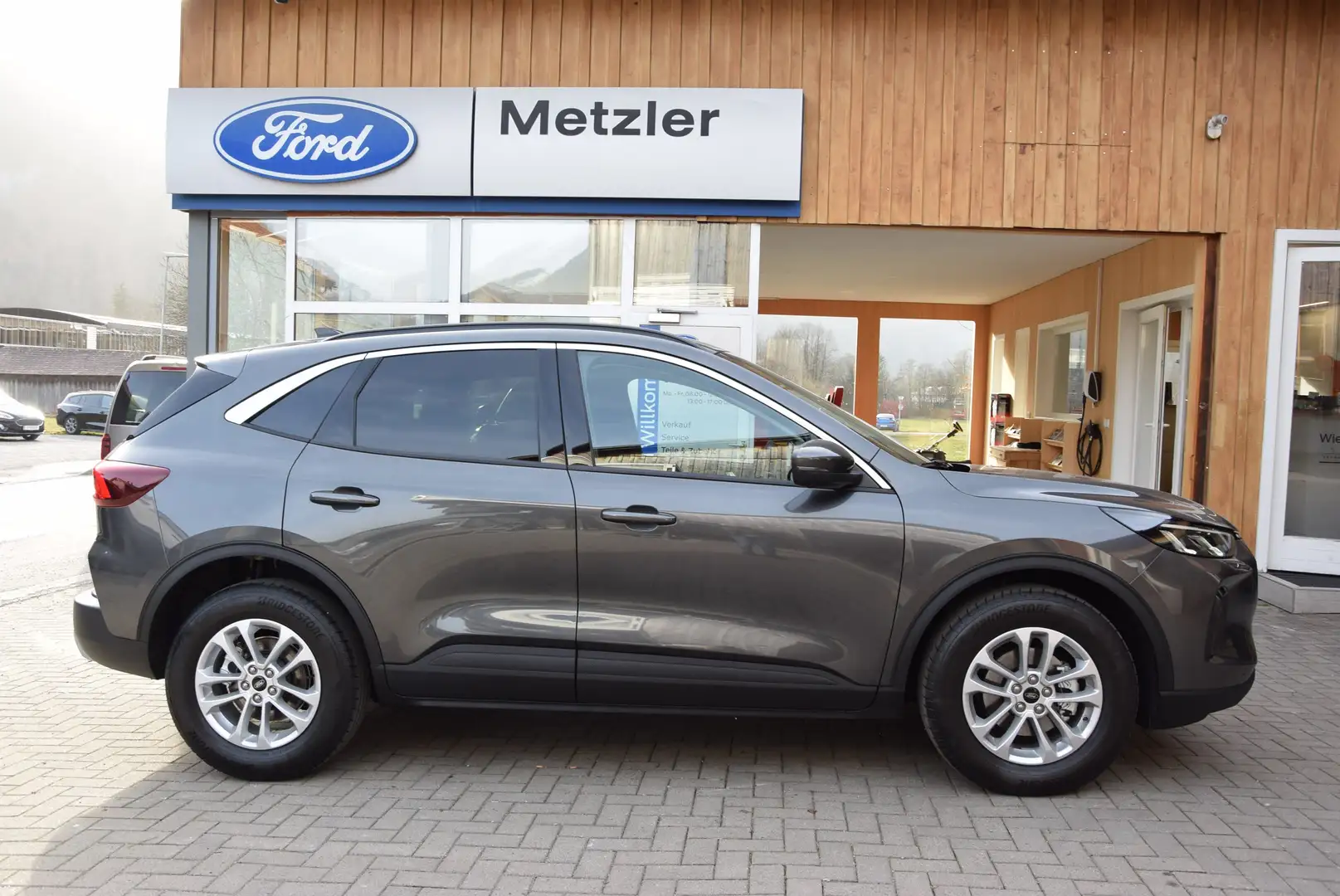 Ford Kuga **Hybrid**360° Kamera**Allrad**ACC** Grau - 1