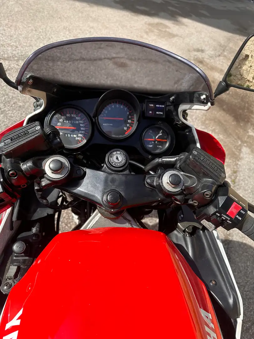 Yamaha FZ 750 Genesis Rojo - 2