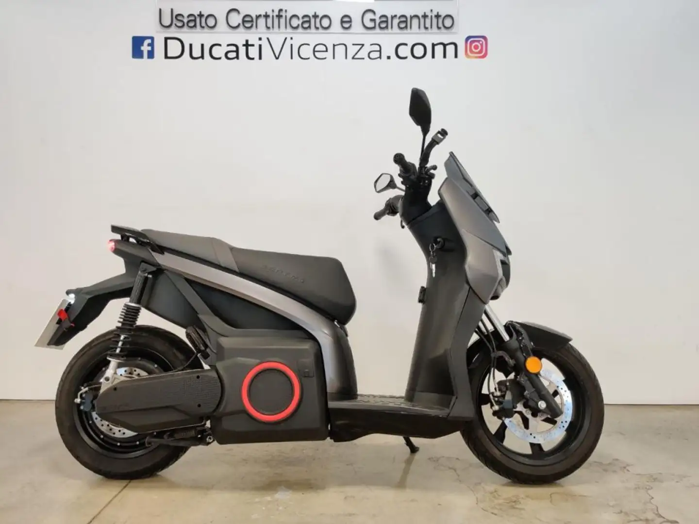 SEAT MO E_SCOOTER 125 Gris - 1