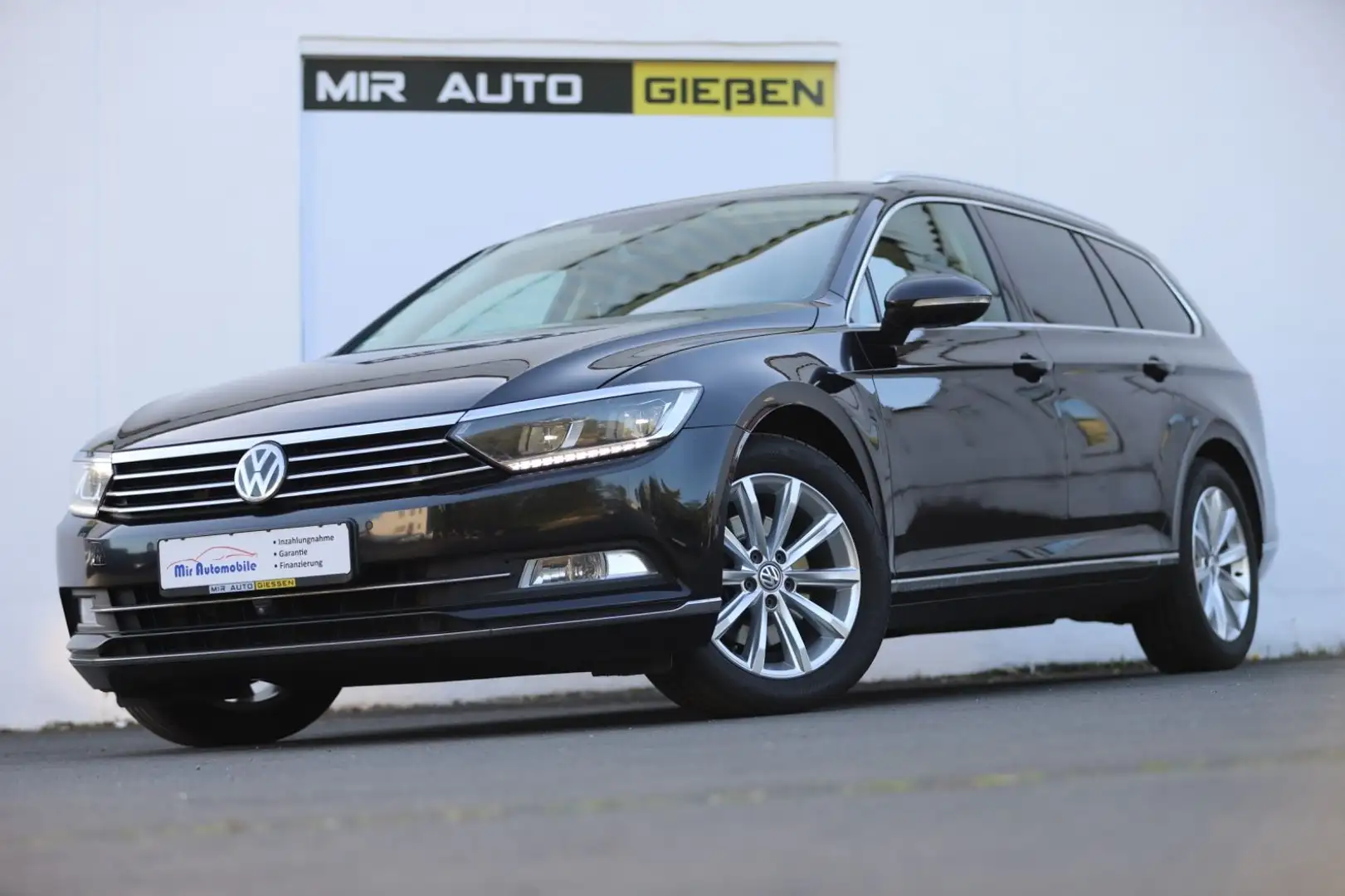 Volkswagen Passat Variant 2.0 TDI DSG Highline 360Kamera Noir - 1