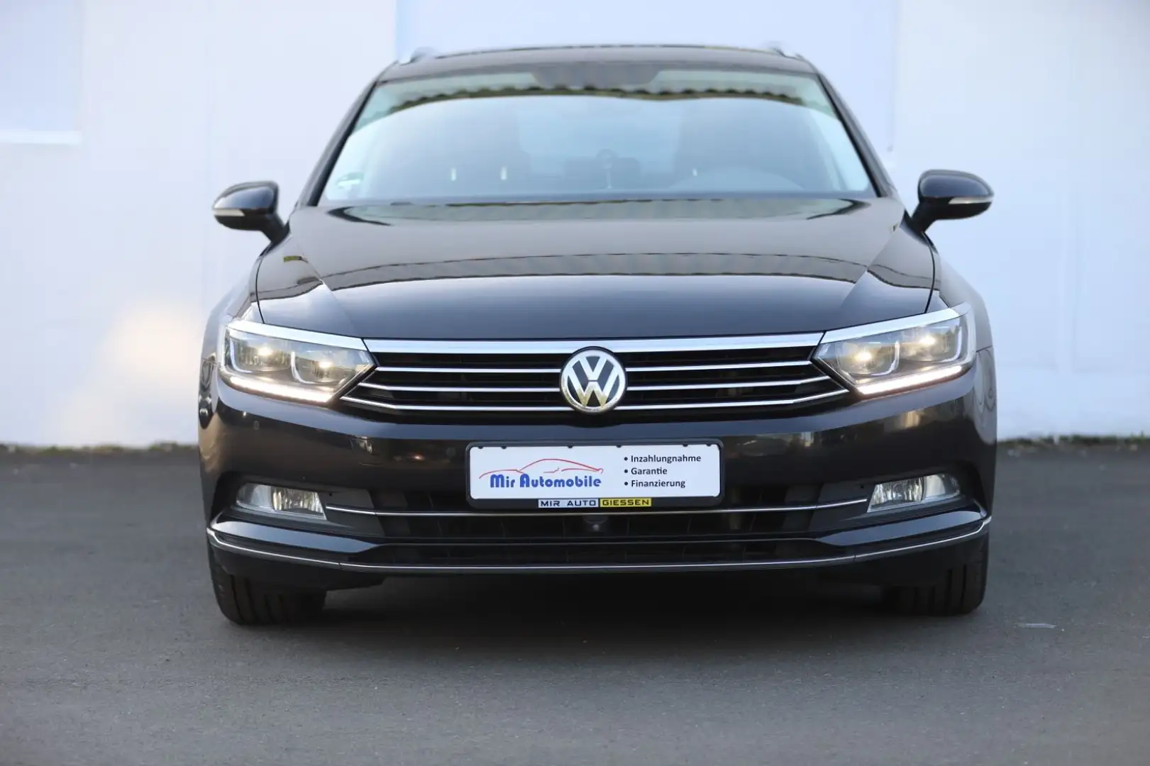 Volkswagen Passat Variant 2.0 TDI DSG Highline 360Kamera Noir - 2