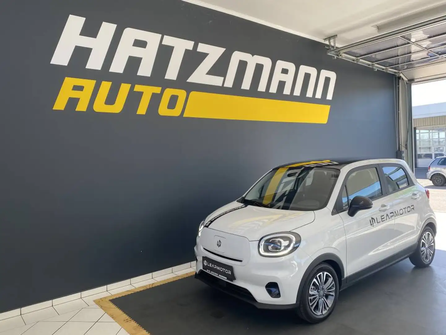 Leapmotor T03 Elektro 36 kWh 94PS Weiß - 2