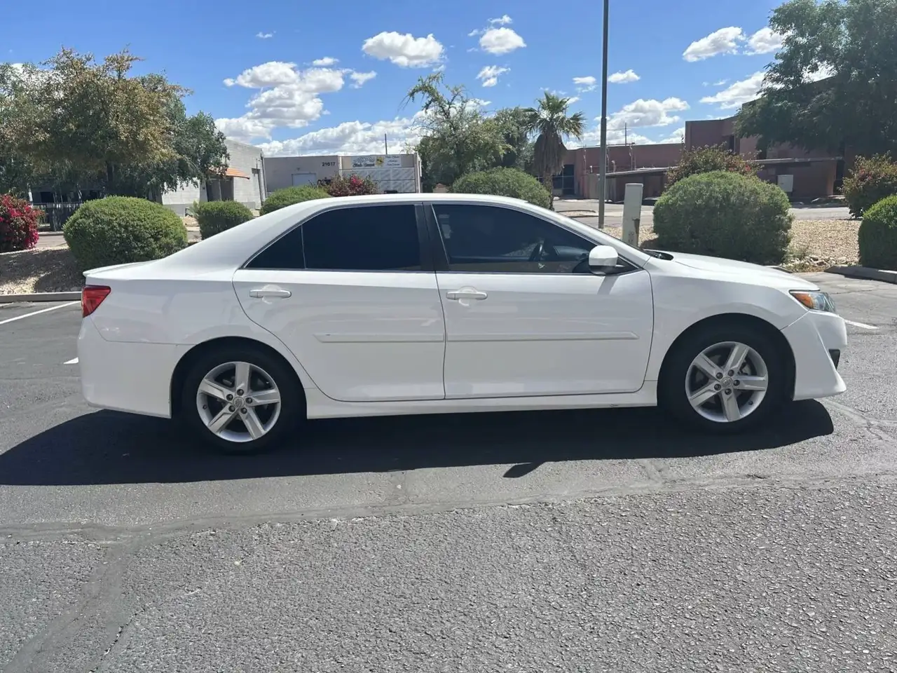 Toyota Camry photo Toyota Camry