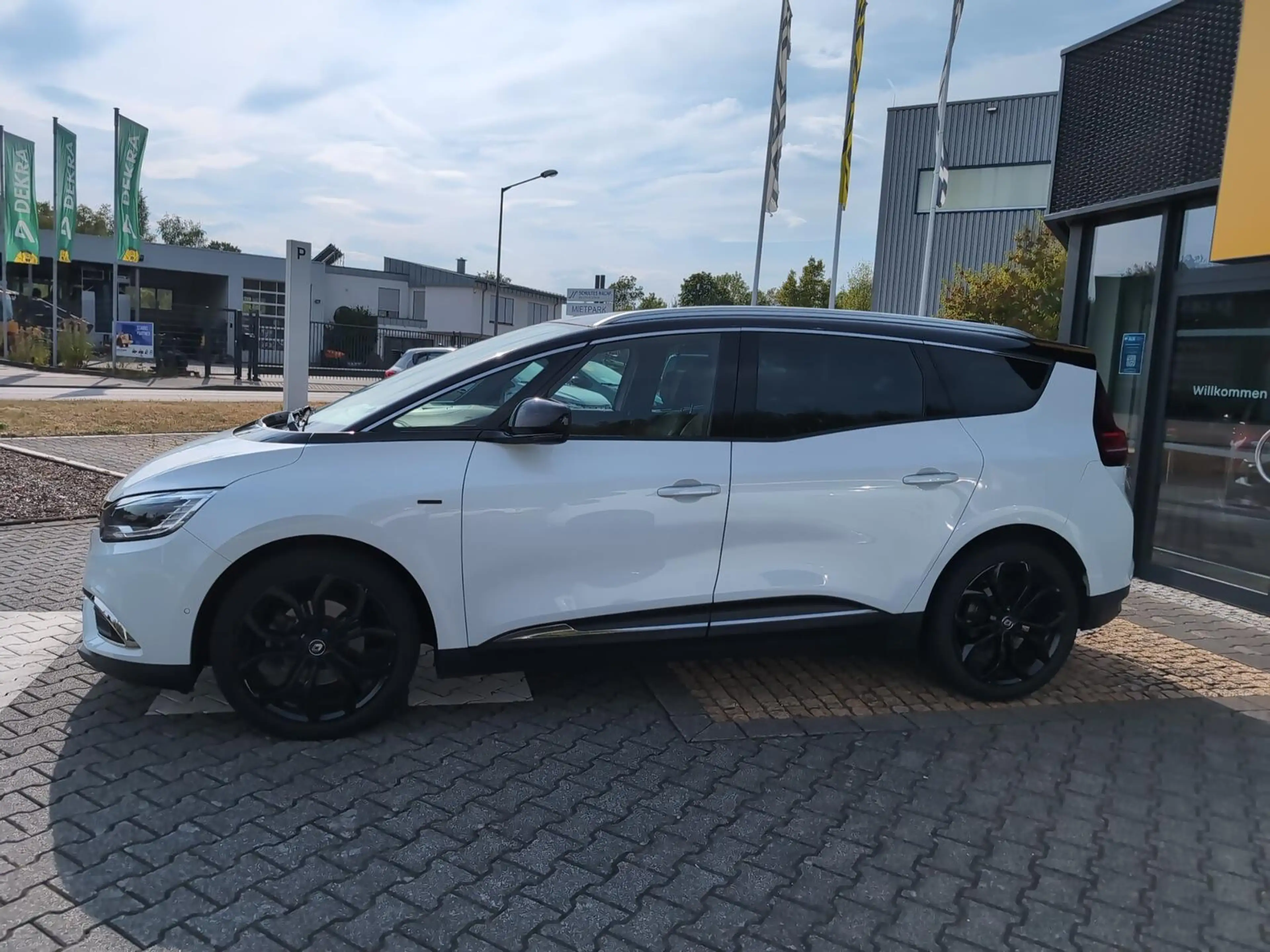 Renault Scenic IV Black Edt. TCe 160 EDC — photo 2