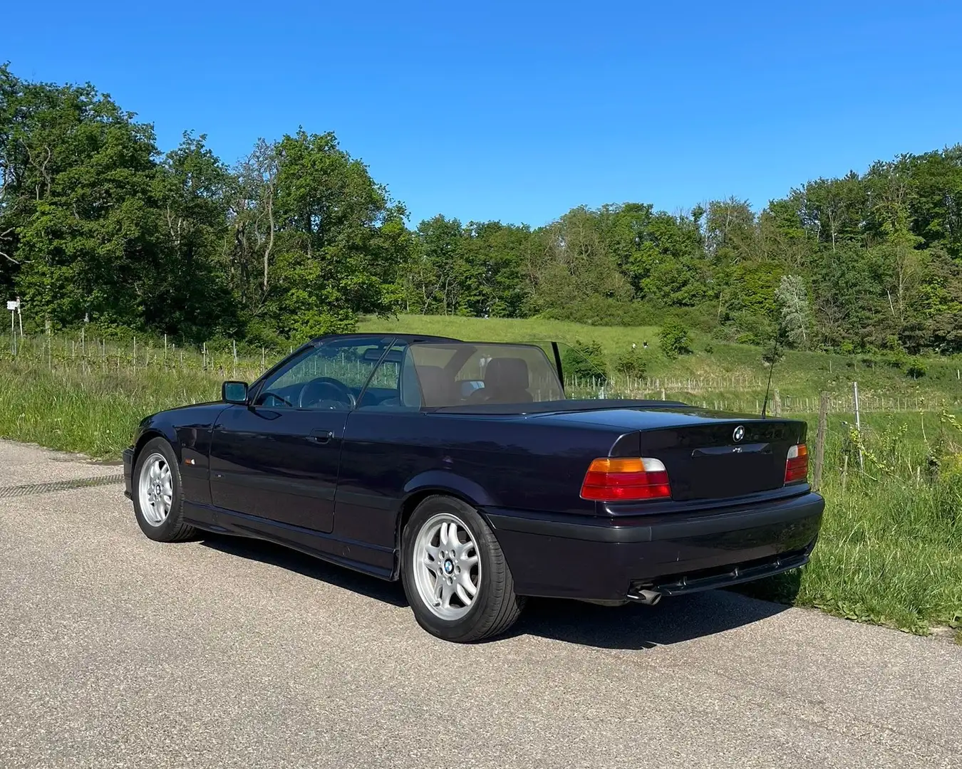 BMW 318 E36 318i Cabrio M-Paket*1.Hand*Scheckheft*Original Фиолетовый - 2