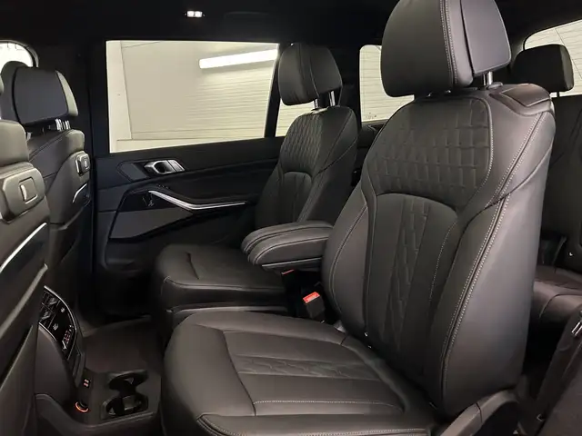 BMW X7 xDrive40d *M-Sport PRO / Exclusiv Paket* Ansicht 14