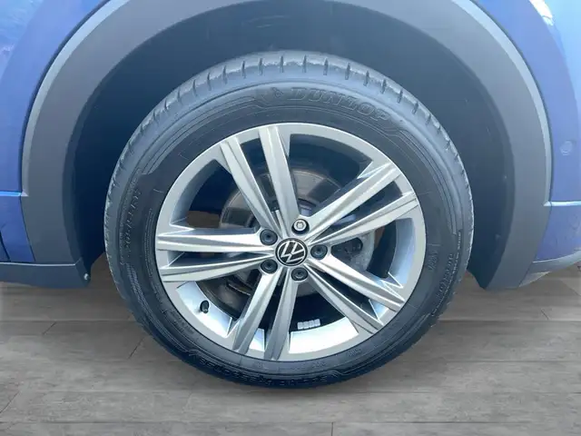 Volkswagen T-Cross view 7