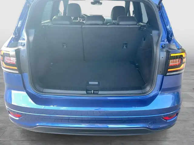 Volkswagen T-Cross view 13