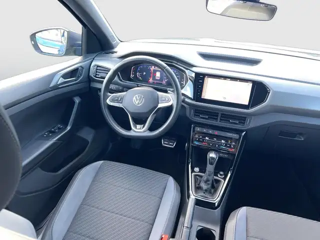 Volkswagen T-Cross view 11