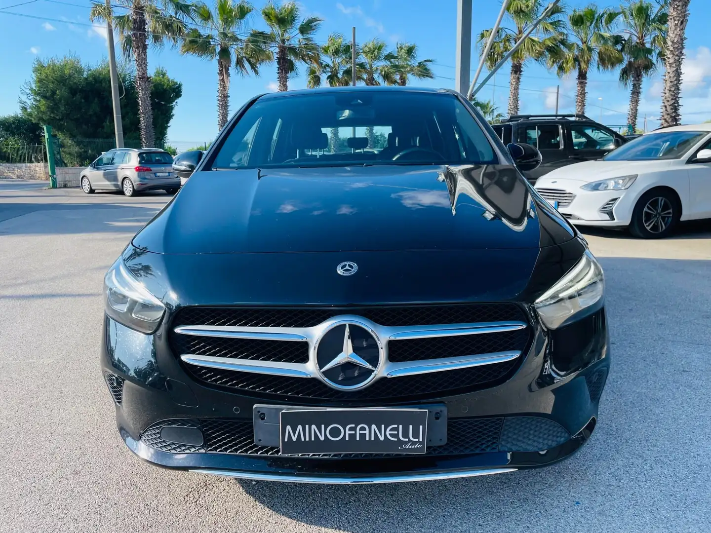 Mercedes-Benz B 180 B 180 d Automatic Business Extra Nero - 1
