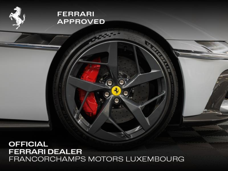 Ferrari 12 Cilindri 6.5 - 829 cv — photo 13