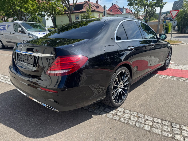Mercedes-Benz E 400 d 4Matic AMG/ Pano — photo 4
