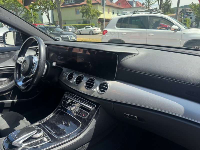 Mercedes-Benz E 400 d 4Matic AMG/ Pano — photo 13