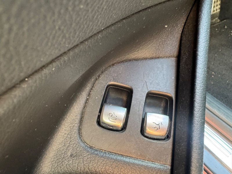 Mercedes-Benz E 400 d 4Matic AMG/ Pano — photo 11