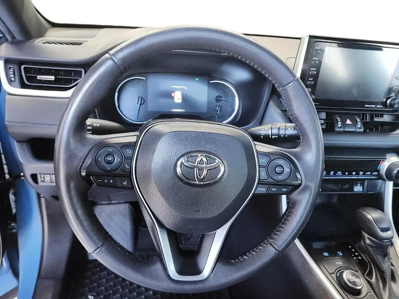 Toyota RAV 4 снимка Toyota RAV 4