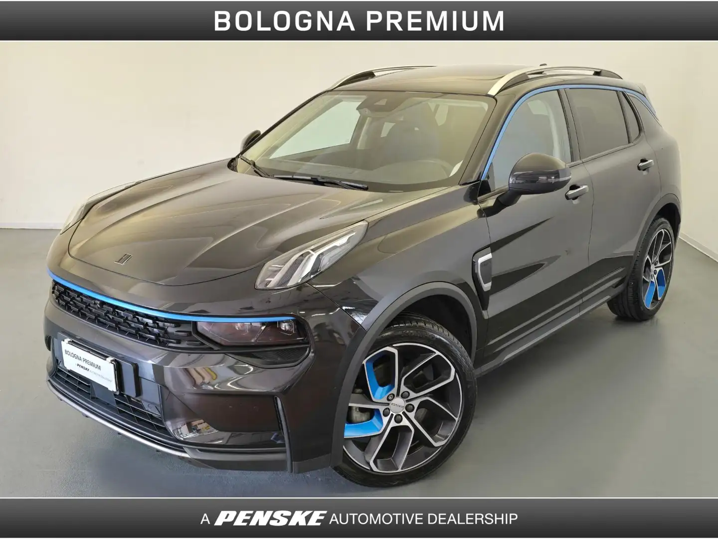 Lynk & Co 01 PHEV Nero - 1