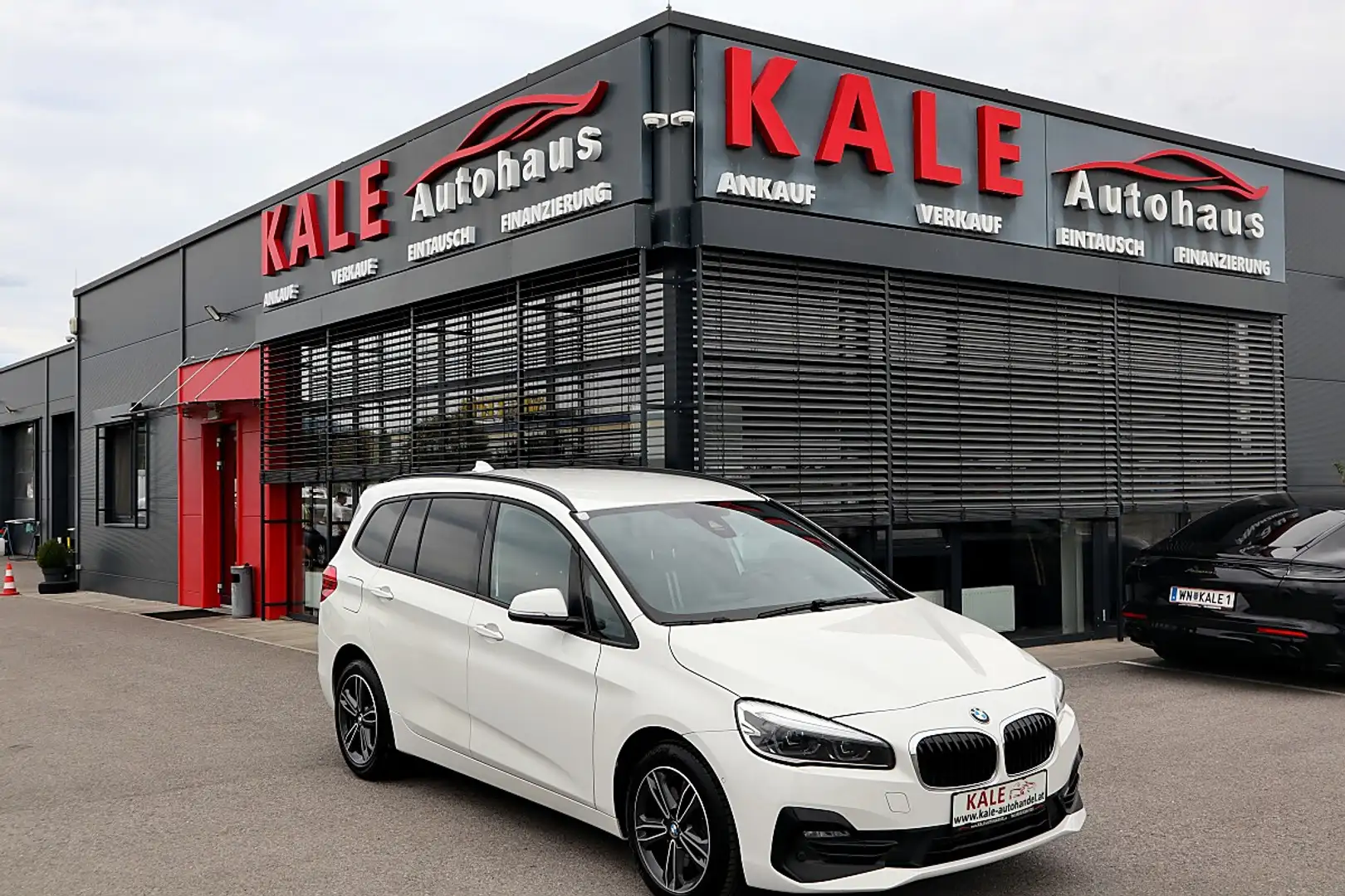 BMW 218 d Gran Tourer Sport Line *1.Besitz*LED*NAVI*R-K... Weiß - 1