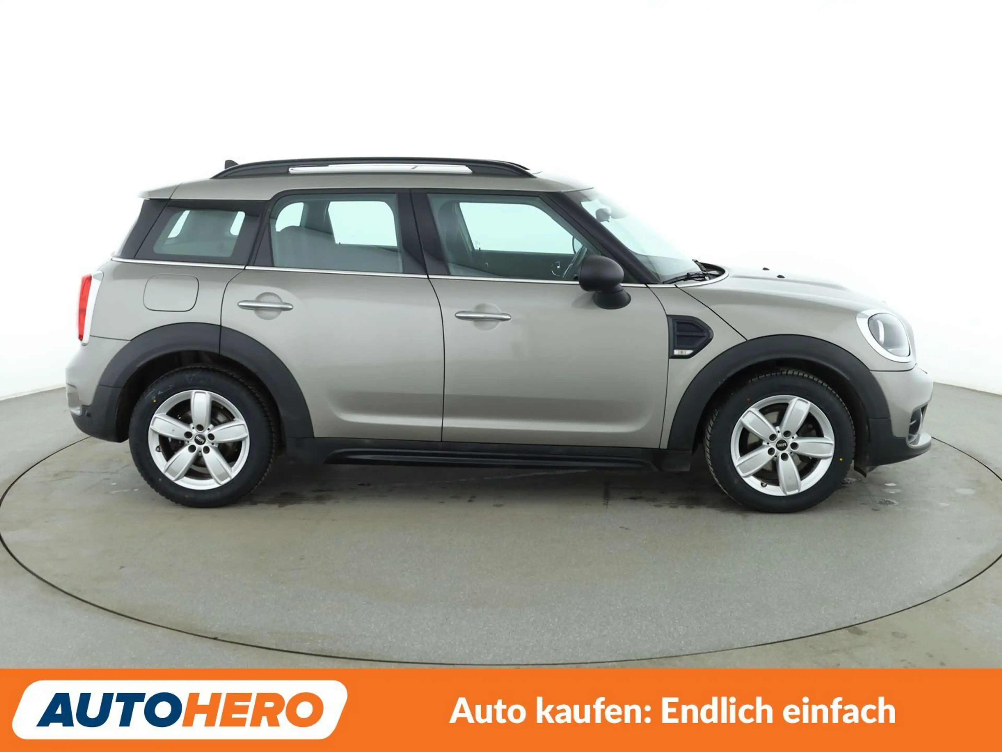 MINI One Countryman One Aut.*TEMPO*PDC*SHZ* — photo 7