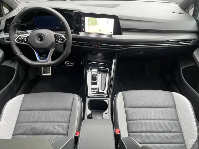 Volkswagen Golf view 12