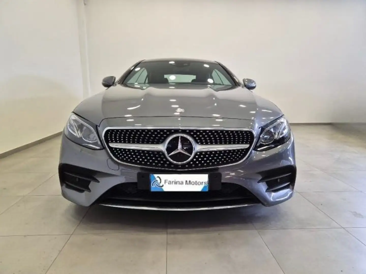 Mercedes-Benz E 220 d Auto AMG line Premium - Cam - Carplay - Lim Gris - 2
