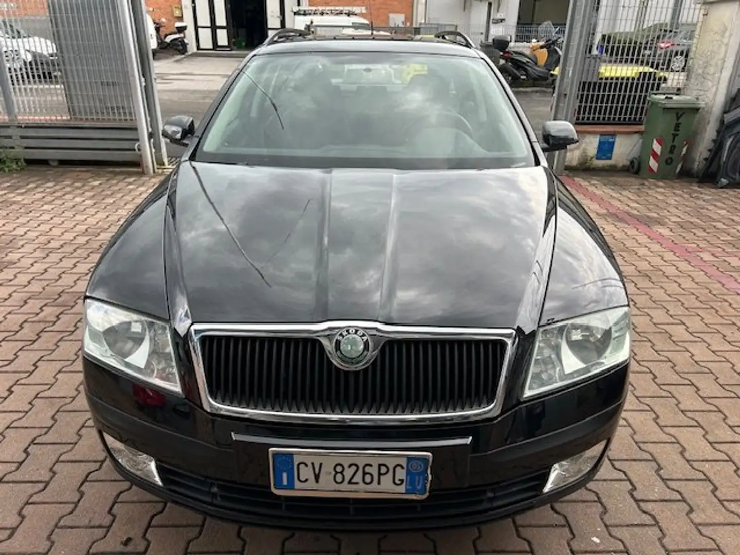 Skoda Octavia IIWagon1.6 fsiAmbiente 115cv SOLO 139000 KM CLIMA Nero - 2