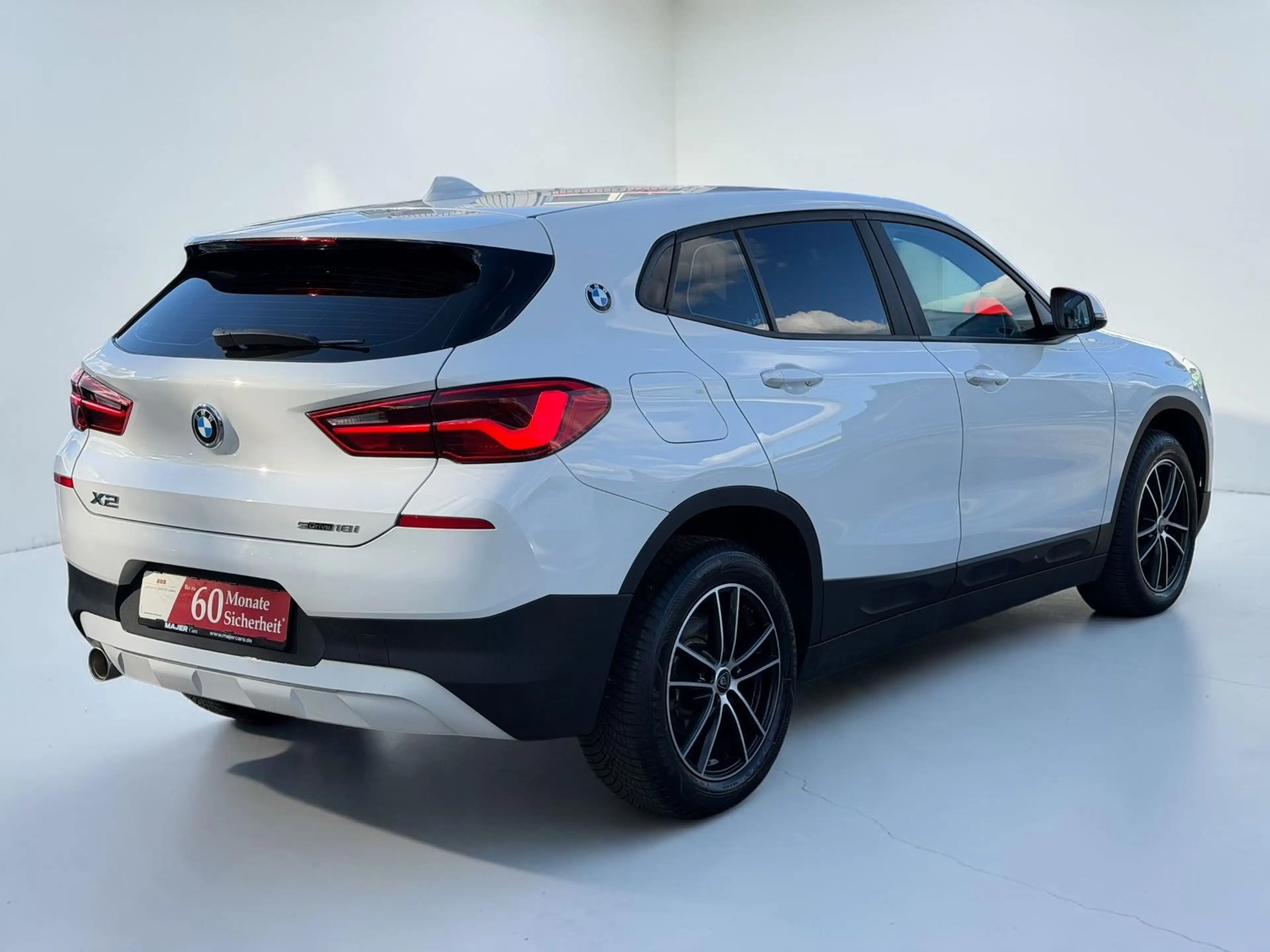 BMW X2 sDrive 18 i Advantage*NAVI*LED*SHZ*KLIMA* — photo 9