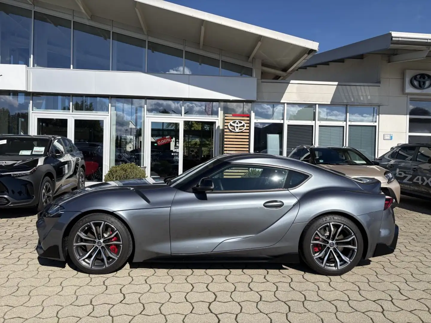Toyota Supra GR 2.0 Dynamic *Premium-Paket* - 2