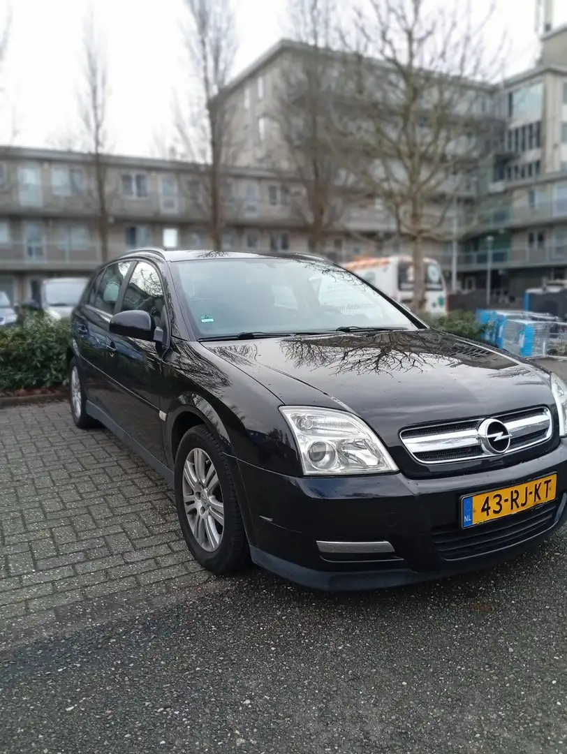 Opel Signum 2.2-16V Schwarz - 1