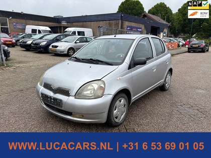 Toyota Yaris 1.3 VVT-i