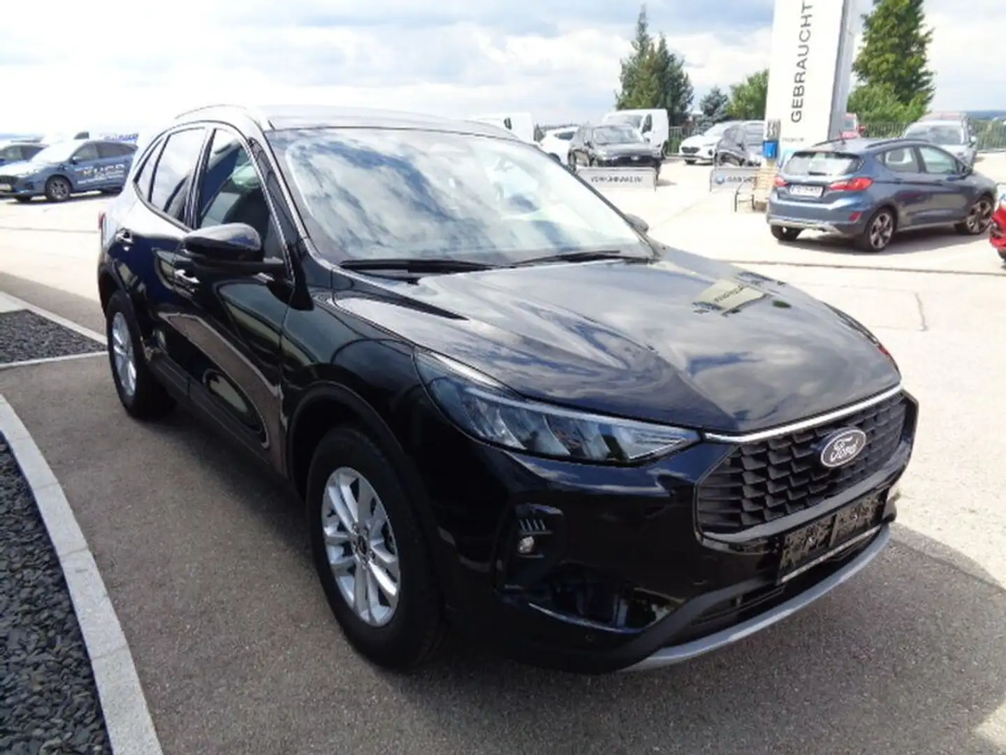 Ford Kuga Titanium FHEV 180PS Automatik Vollhybrid Schwarz - 2