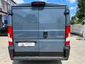 Peugeot Boxer 4P / FURGONE 330 L1H1 2.2 BLUEHDI 120CV SeS Grijs - thumbnail 3