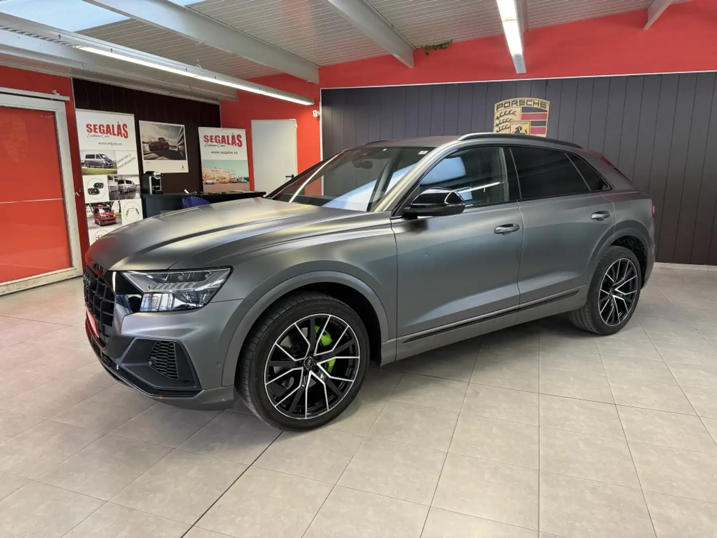 Audi Q8 50 TDI S line quattro tiptronic Grau - 2