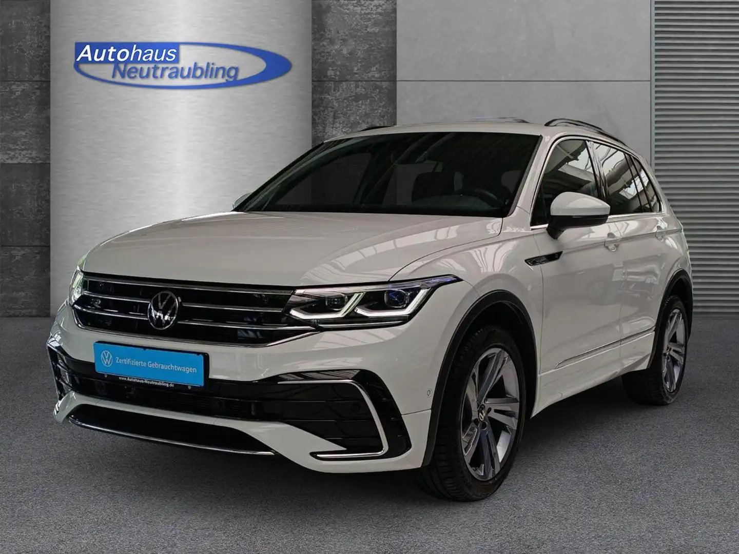 Volkswagen Tiguan 2.0 TDI "R-LINE" 200 PS DSG+NAVI+AHK+IQ.LIGHT+REAR Weiß - 2