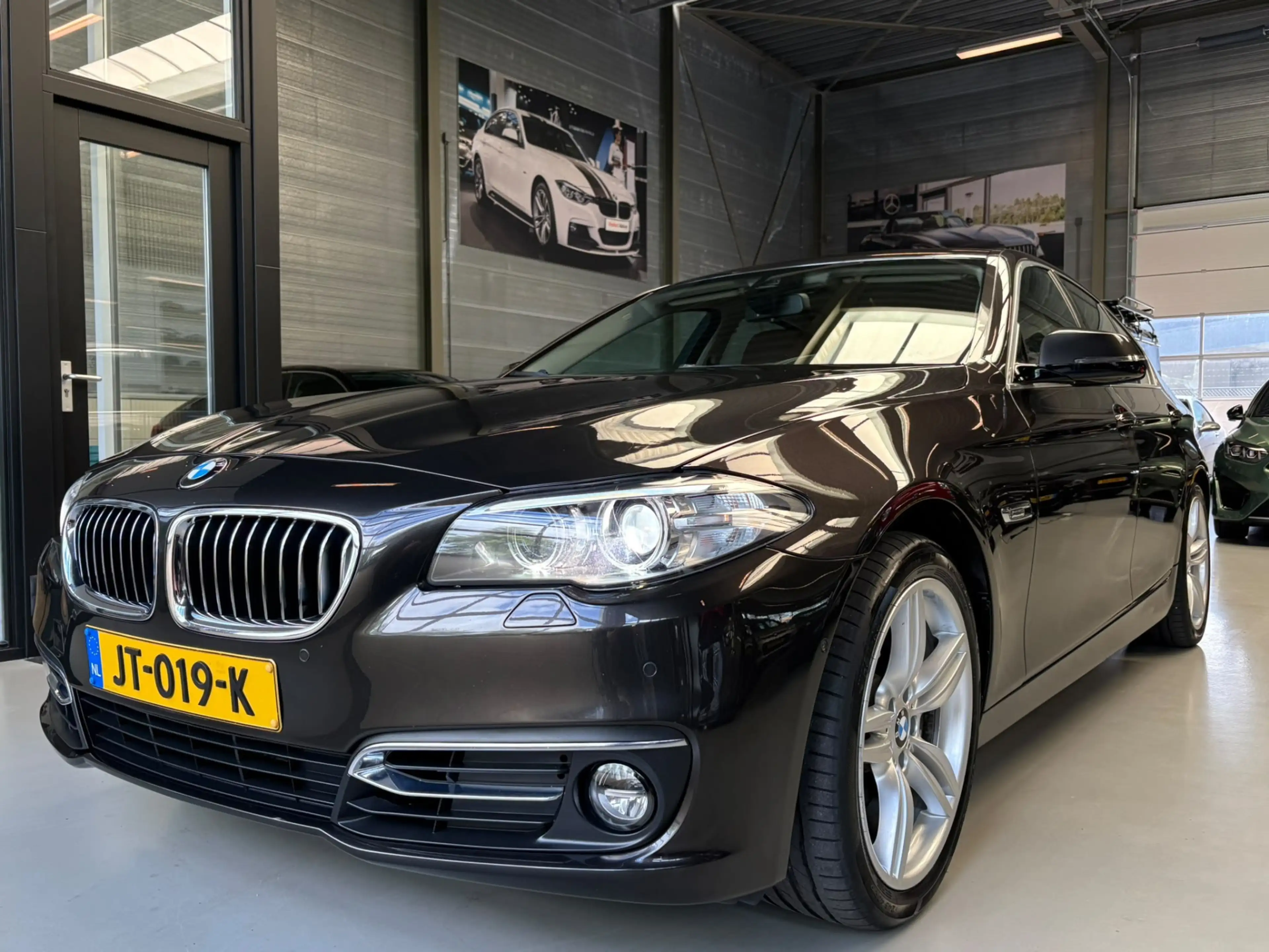 BMW 528 5-serie 528xi Luxury Edition Camera, Leer, Elek Tr