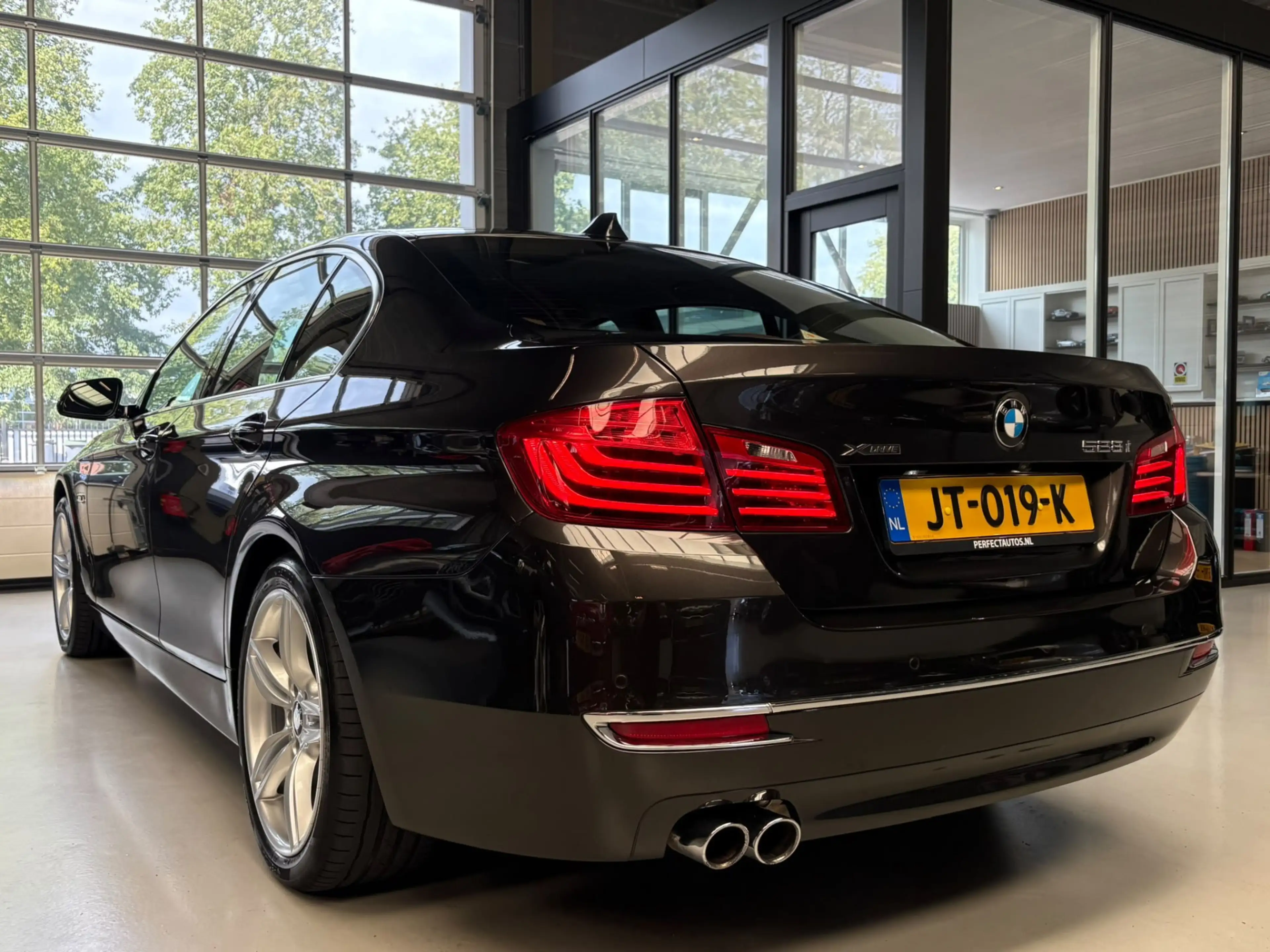 BMW 528 5-serie 528xi Luxury Edition Camera, Leer, Elek Tr — photo 2