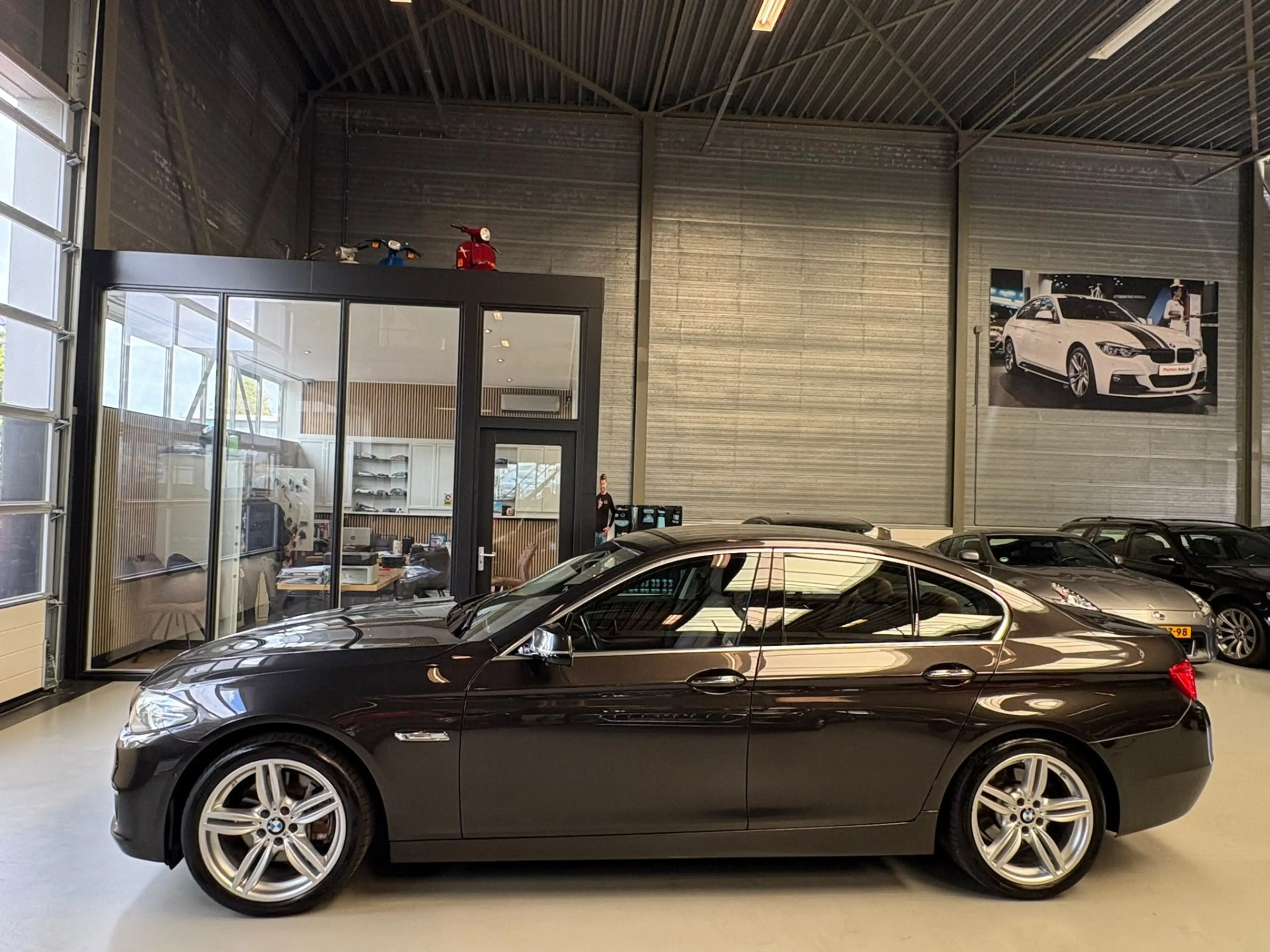 BMW 528 5-serie 528xi Luxury Edition Camera, Leer, Elek Tr — photo 13