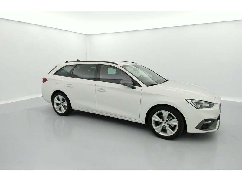SEAT Leon FR Edition 1.0eTSI 81kW(110cv) DSG7 * My Way Selection * — photo 3