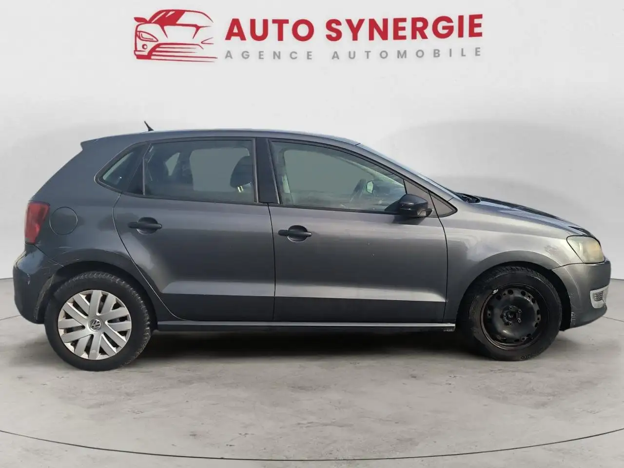 Volkswagen Polo Citadine 5 portes — photo 6