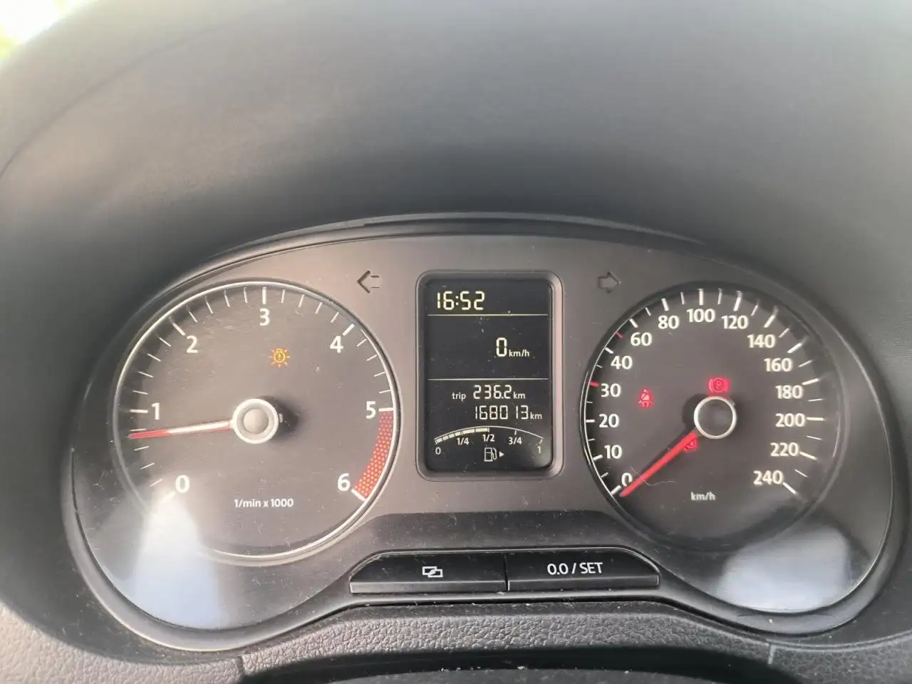 Volkswagen Polo Citadine 5 portes — photo 23